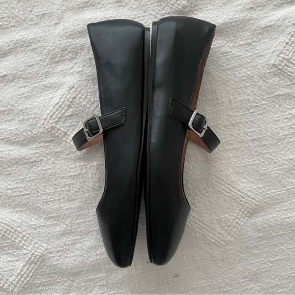 NWT BCBGeneration Black Harpin Mary Jane Flats, Size 8.5 - Picture 6 of 10